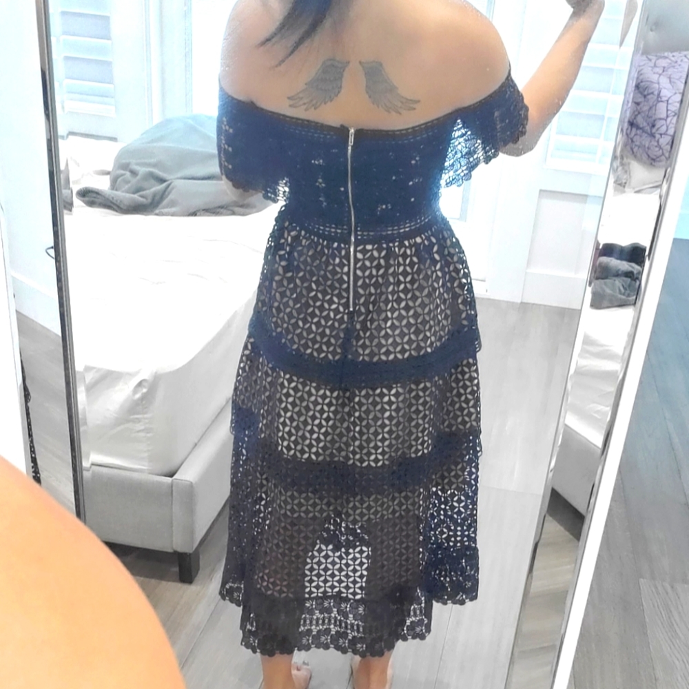 Off-Shoulder Navy Lace Midi Dress - Picture 3 of 9